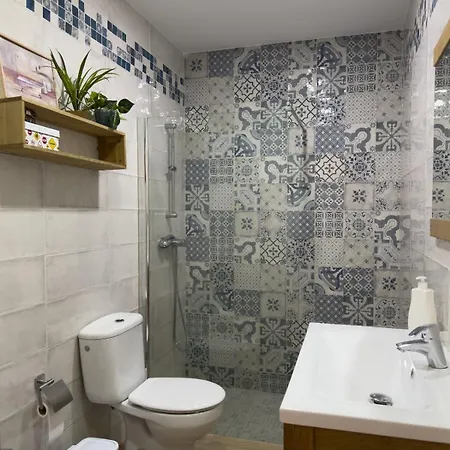 Apartament La Tortuga I, Encantador Con Garaje En Primera Linea De Playa Tarifa